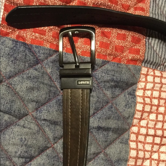Men’s Levi’s reversible belt - Picture 2 of 4